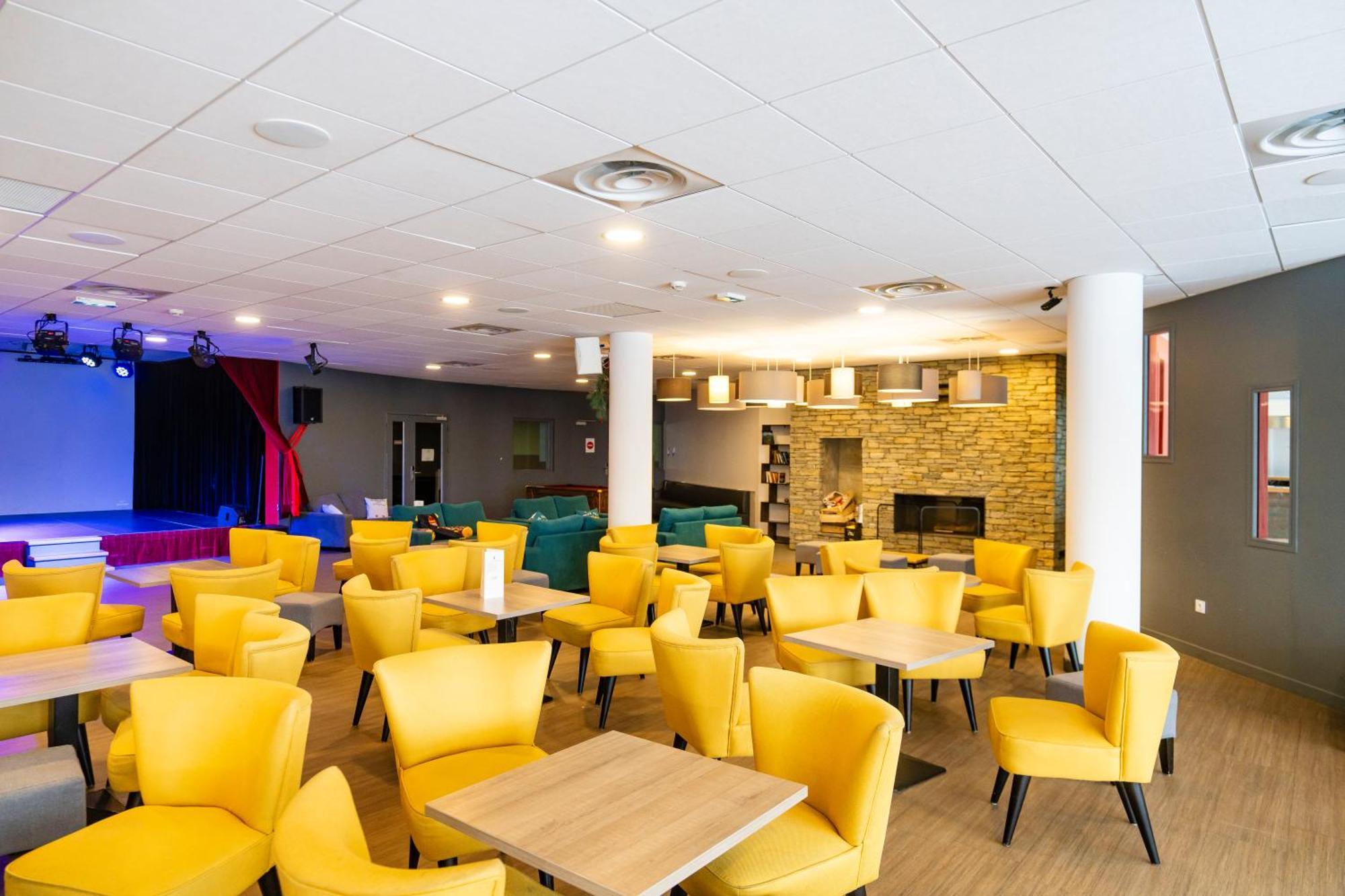 Villages Clubs Du Soleil - Oz En Oisans オーズ エクステリア 写真
